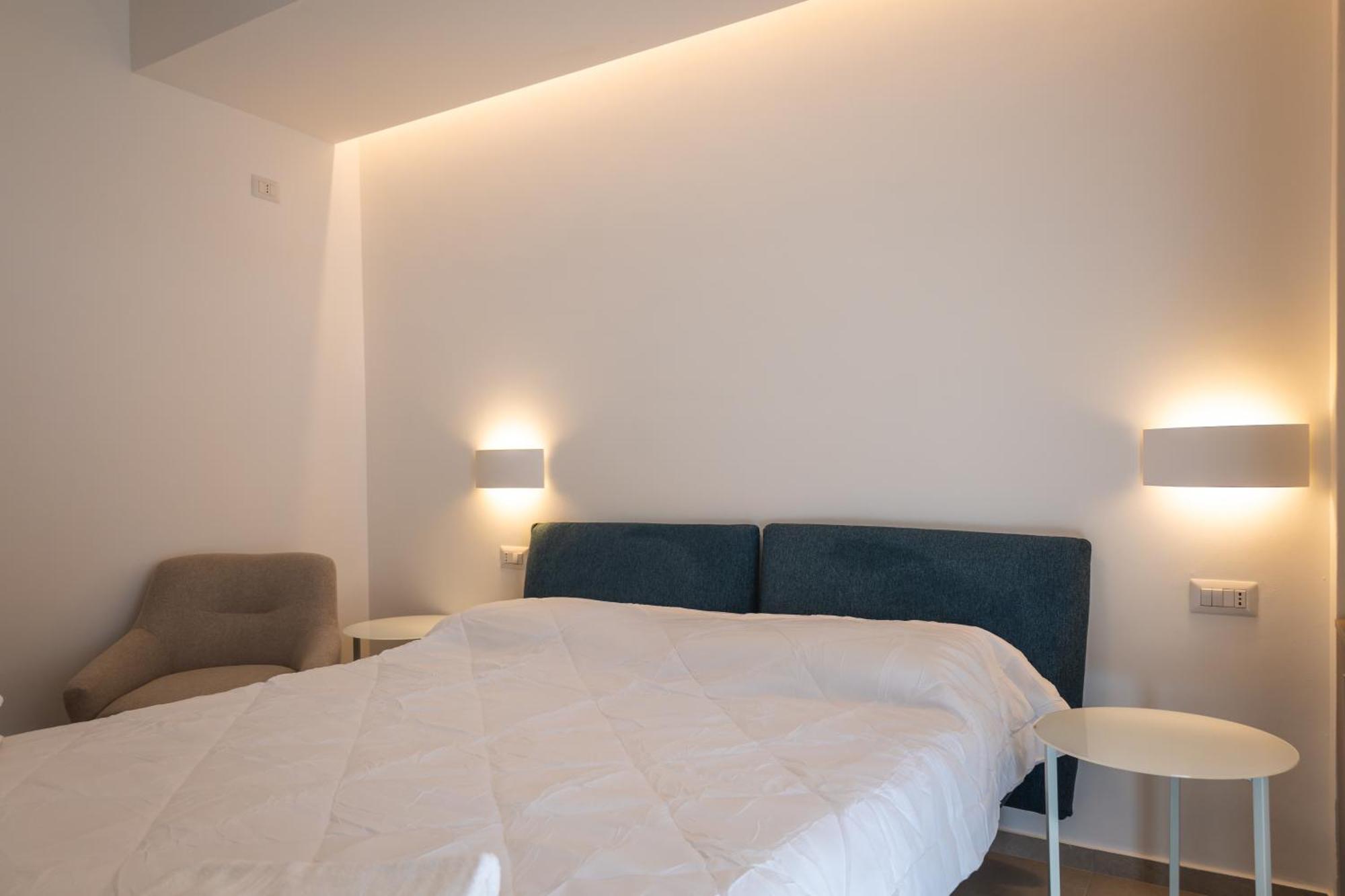Atena Room Летояни Екстериор снимка