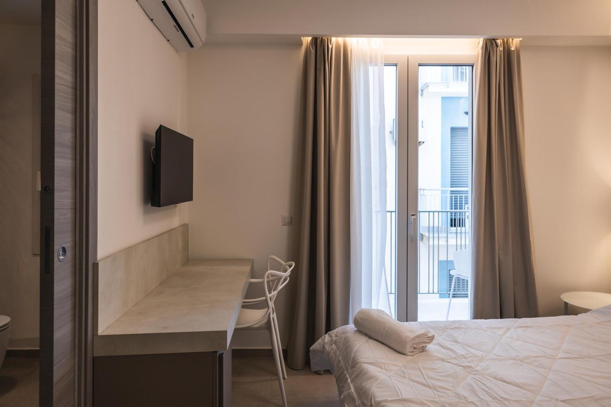 Atena Room Летояни Екстериор снимка
