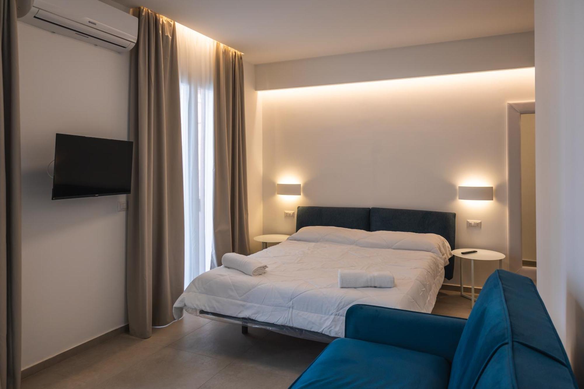 Atena Room Летояни Екстериор снимка