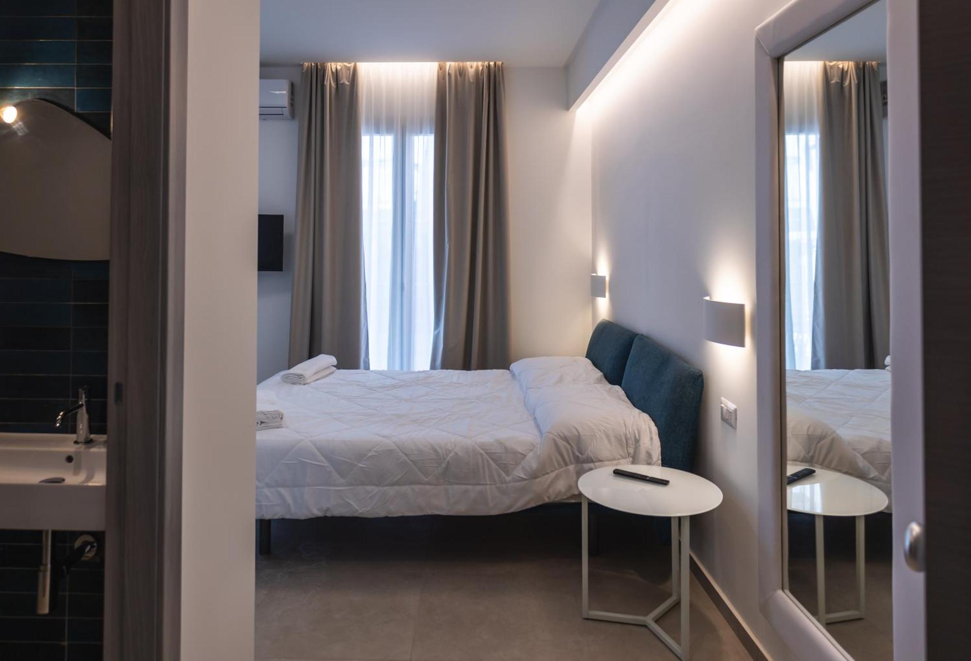 Atena Room Летояни Екстериор снимка
